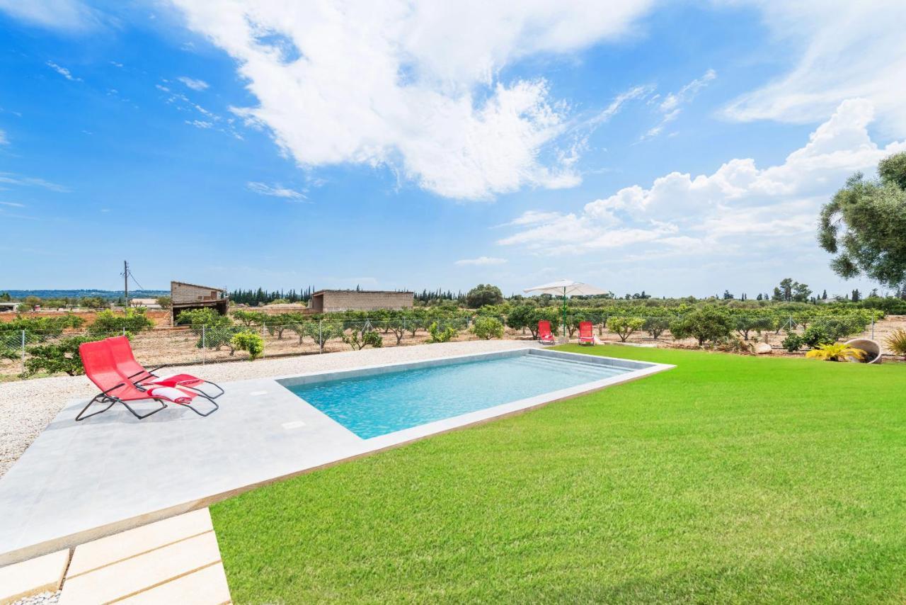 Villa Albaimar With Swimming Pool And Garden *